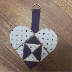 Patchworkm�nster - H�ndsyede Store Hjerter