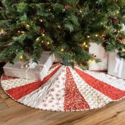 Accuquilt Skabelon - Tree skirt wedge 55620