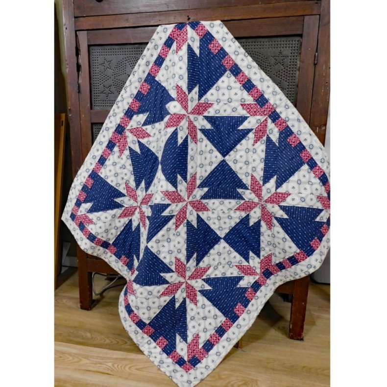 Patchwork M�nster - Three color fun quilt