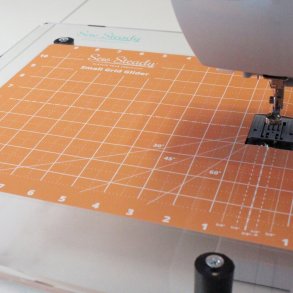 Grid Glider - Glat m�tte til frih�ndsquilting p� maskine